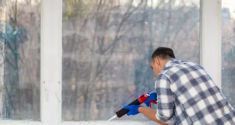Quality Sliding Shower Door Repair for Closing Issues in Marco Island, FL